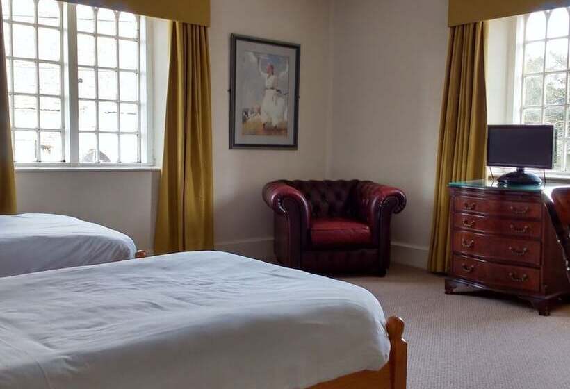 غرفة قياسية, The Bell House