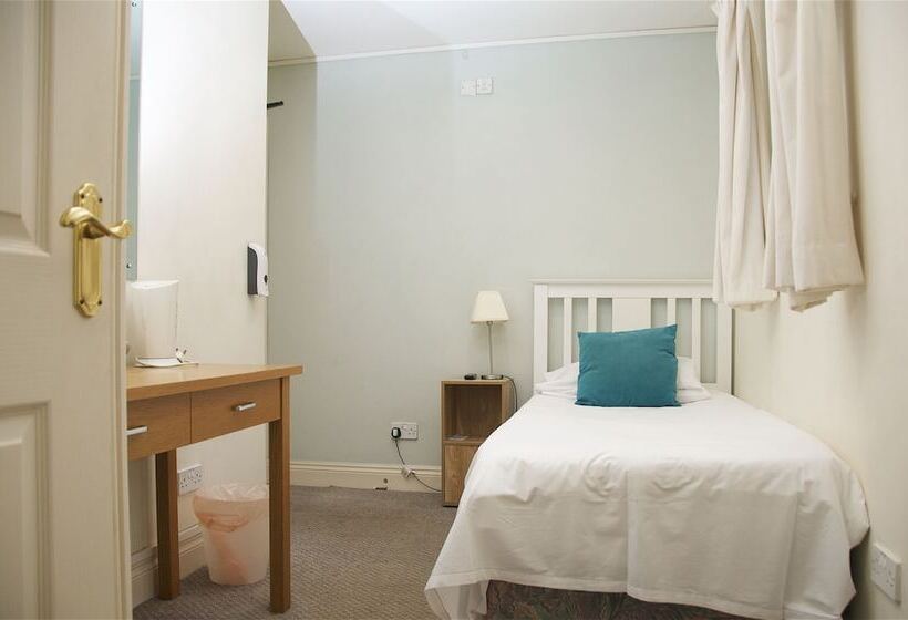 Номер Стандарт, The Grove Arms