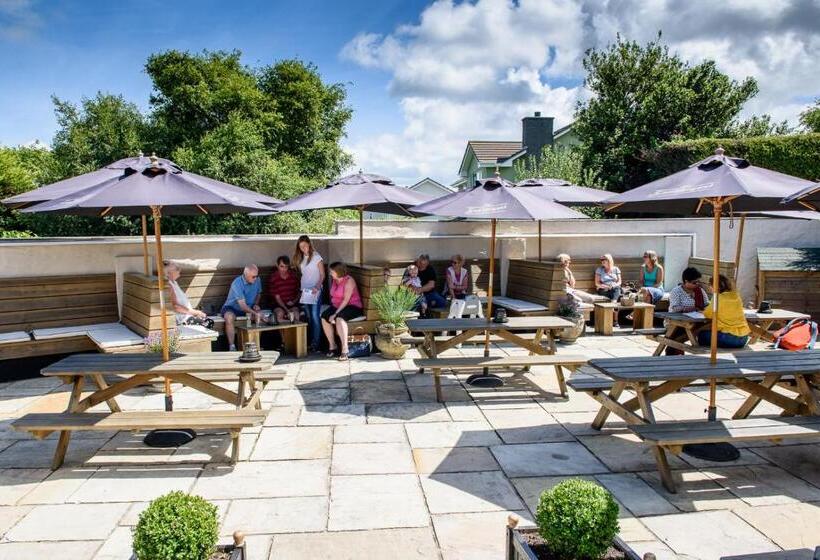 家庭间, The Victoria Inn