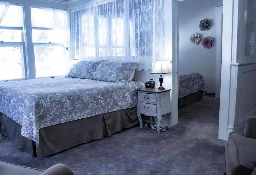 ファミリールーム, Mccloud River Bed And Breakfast