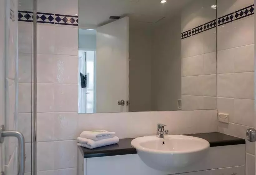 آپارتمان 3 خوابه با چشم‌انداز دریا, Norfolk Luxury Beachfront Apartments