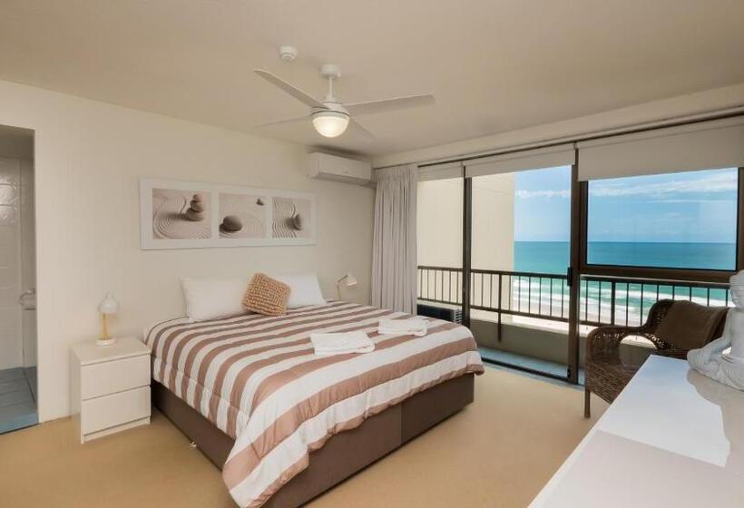 침실 3개 바다 전망 아파트, Norfolk Luxury Beachfront Apartments