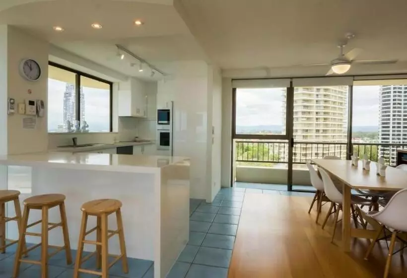 آپارتمان 3 خوابه با چشم‌انداز دریا, Norfolk Luxury Beachfront Apartments