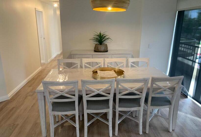 침실 3개 아파트, Norfolk Luxury Beachfront Apartments