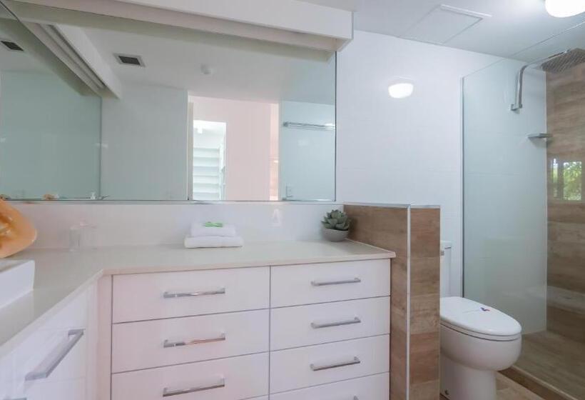 1베드룸 아파트 1층, Norfolk Luxury Beachfront Apartments