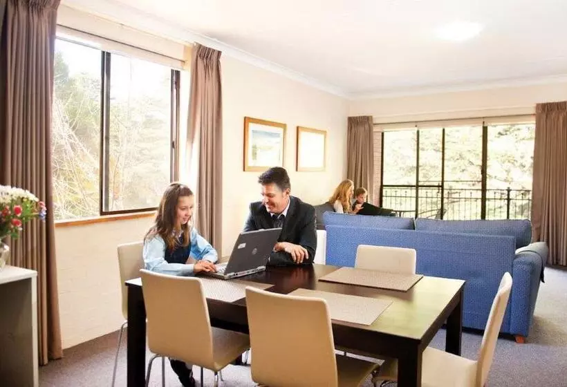 ２ベッドルームアパートメント, Oxley Court Serviced Apartments