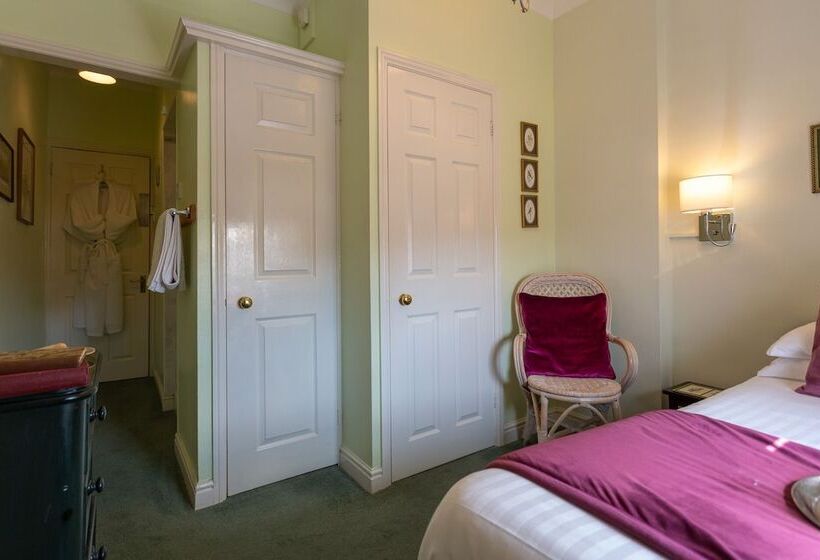 اتاق استاندارد یک نفره, Homelands Guest House