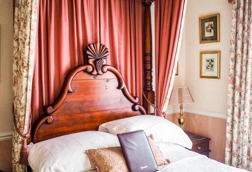 غرفة أساسية, Tall Storeys