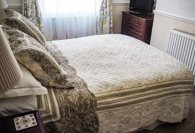 غرفة قياسية, Tall Storeys