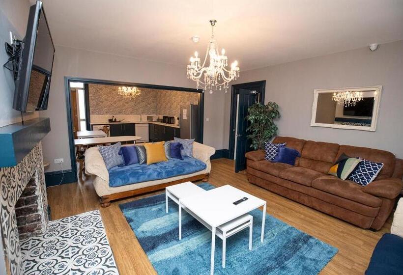 Номер Стандарт, The Stamford