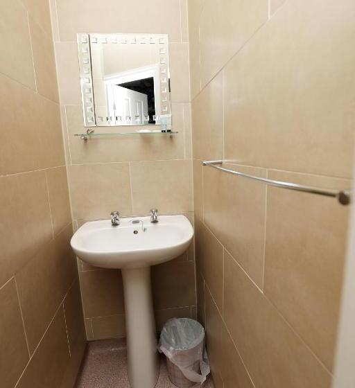 Номер Стандарт, The Stamford