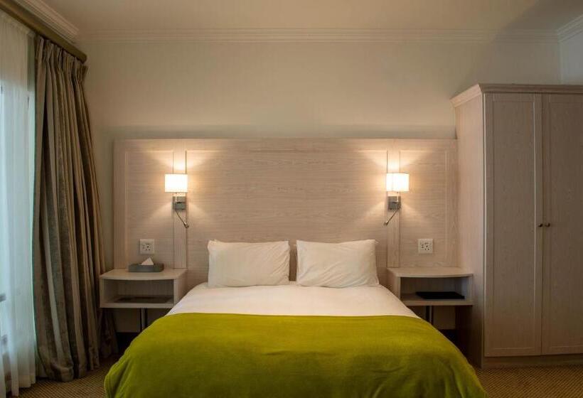 غرفة عائلية, Val Du Charron Wine & Leisure Estate