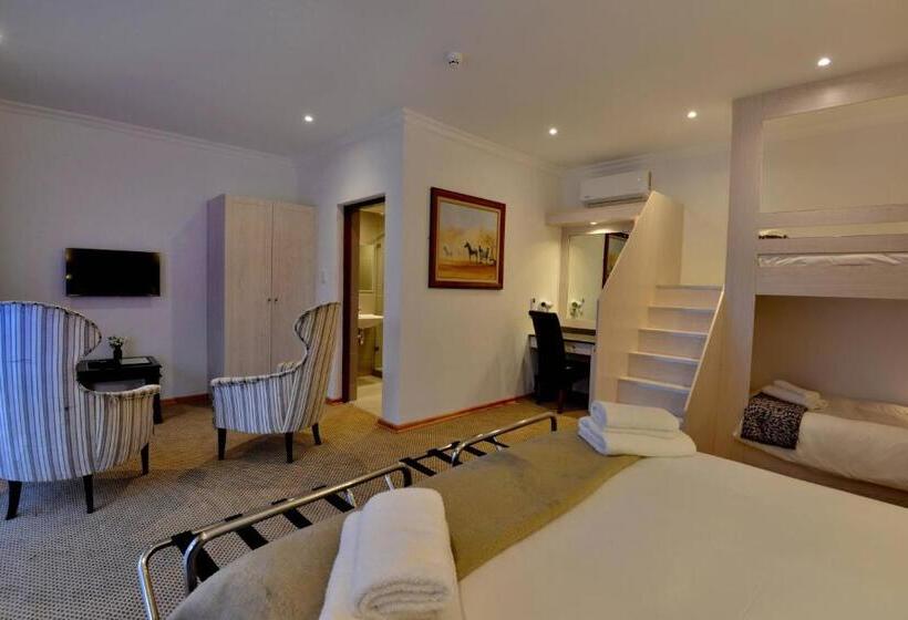 غرفة عائلية, Val Du Charron Wine & Leisure Estate