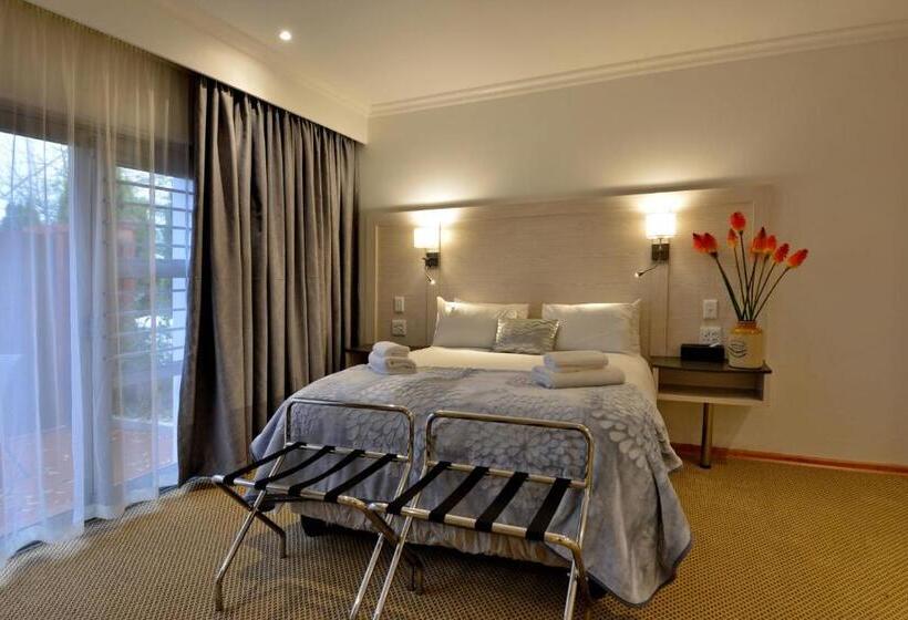 غرفة عائلية, Val Du Charron Wine & Leisure Estate