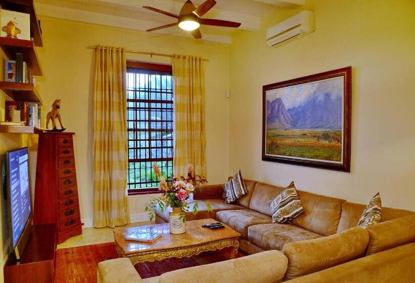 فيلا غرفة نوم واحدة, Val Du Charron Wine & Leisure Estate