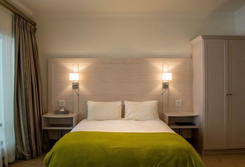 غرفة عائلية, Val Du Charron Wine & Leisure Estate