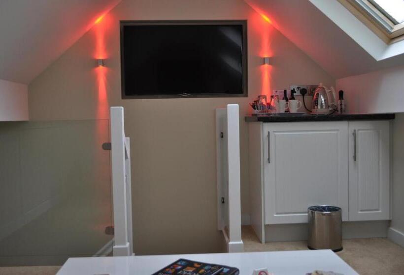 Kabin, The Westbourne