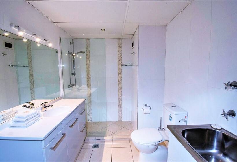 Apartamento Confort 2 Quartos, Seacrest Beachfront Holiday Apartments