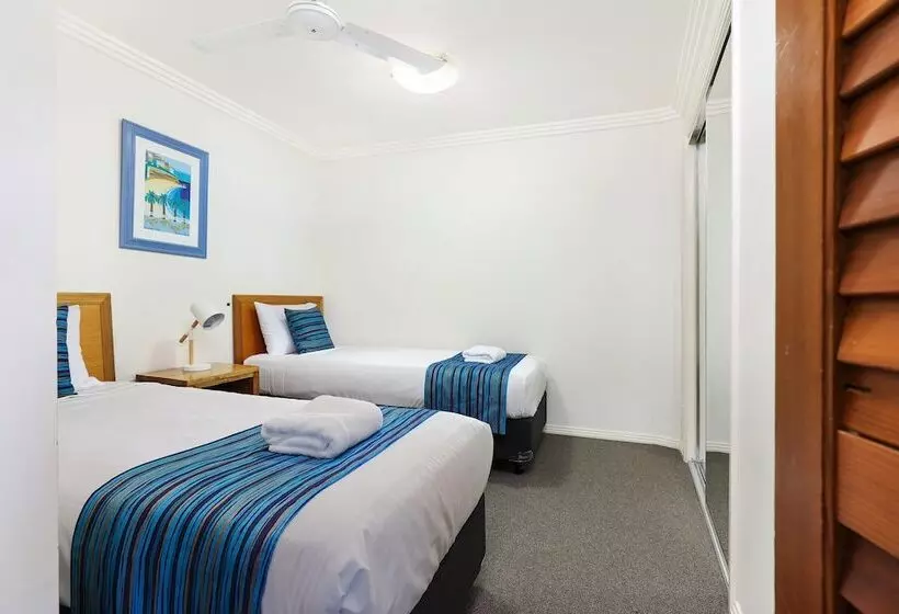 オーシャンビューの２ベッドルームデラックスアパート, Watermark Resort Caloundra