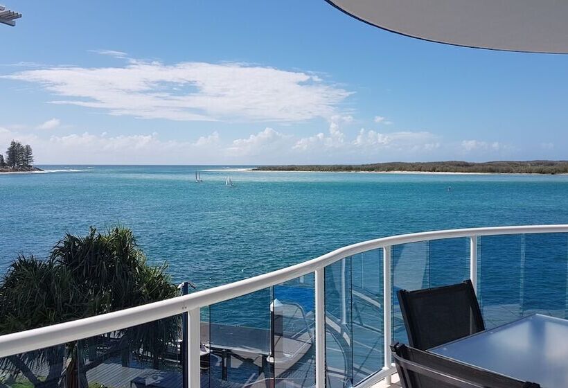 Апартаменты Deluxe 2 Спальни Вид на Море, Watermark Resort Caloundra