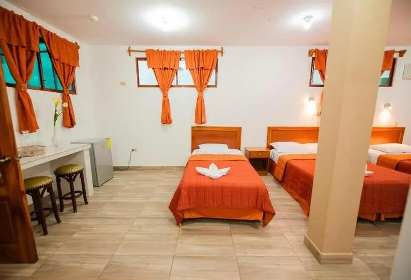 اتاق خانوادگی, Suites En El Centro