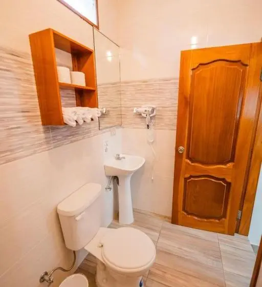 اتاق خانوادگی, Suites En El Centro