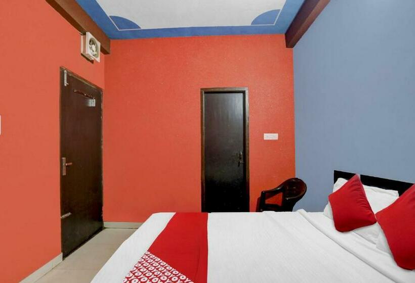 חדר קלאסי לשלושה, Flagship Blue Heart Guest House