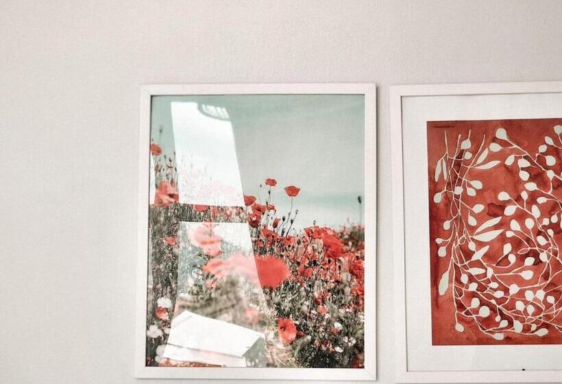 スイート（家族用）, Serene Khaokho