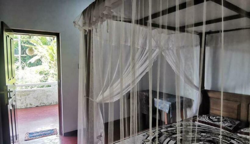 اتاق استاندارد با بالکن و چشمانداز دریا, Gunne Fisherman House