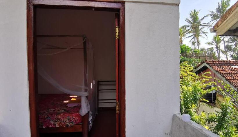 اتاق استاندارد با بالکن, Gunne Fisherman House