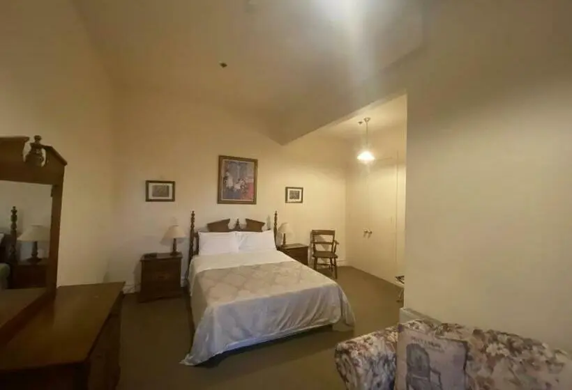 Deluxe-huone, Leura House
