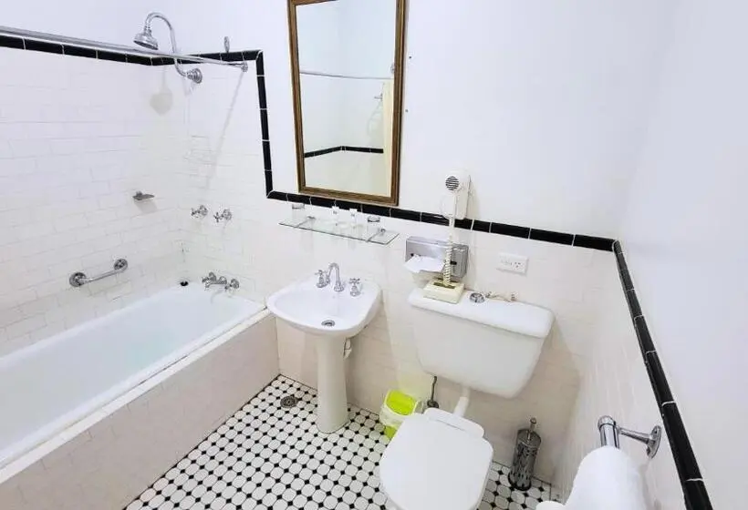 Deluxe-huone, Leura House
