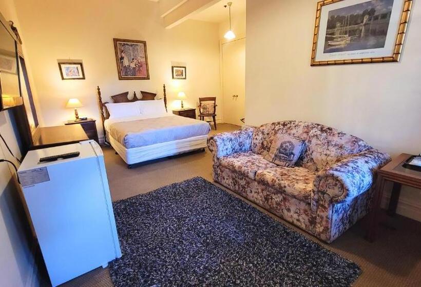 חדר דלוקס, Leura House