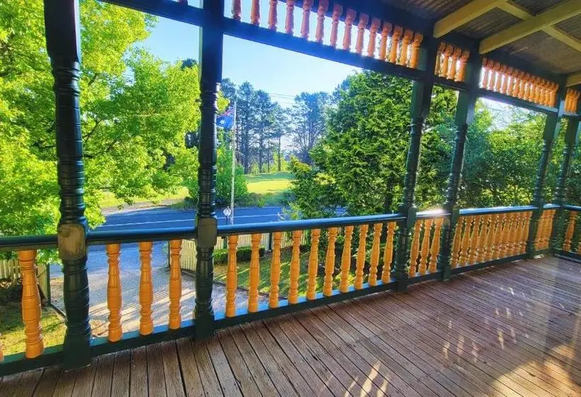 Deluxe-perhehuone, Leura House