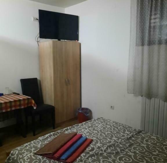 اتاق استاندارد, Lug