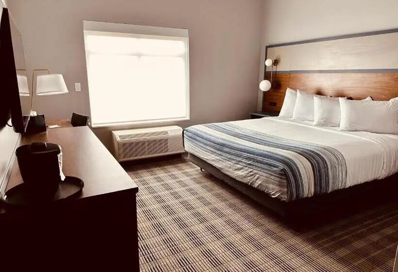 キングサイズベッドのスタンダードルーム, Americinn By Wyndham Mountain Home