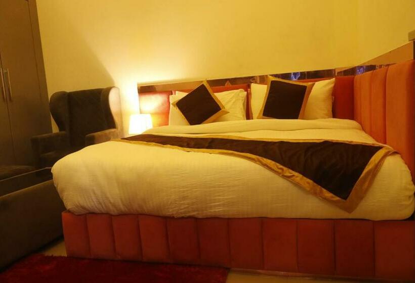 スイート（家族用）, Shree Jee