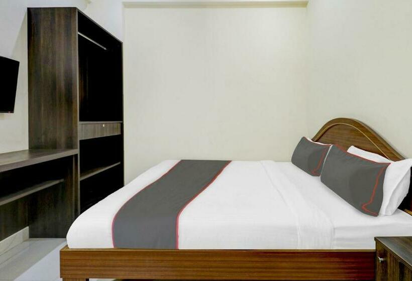 Standard Room, O Canton