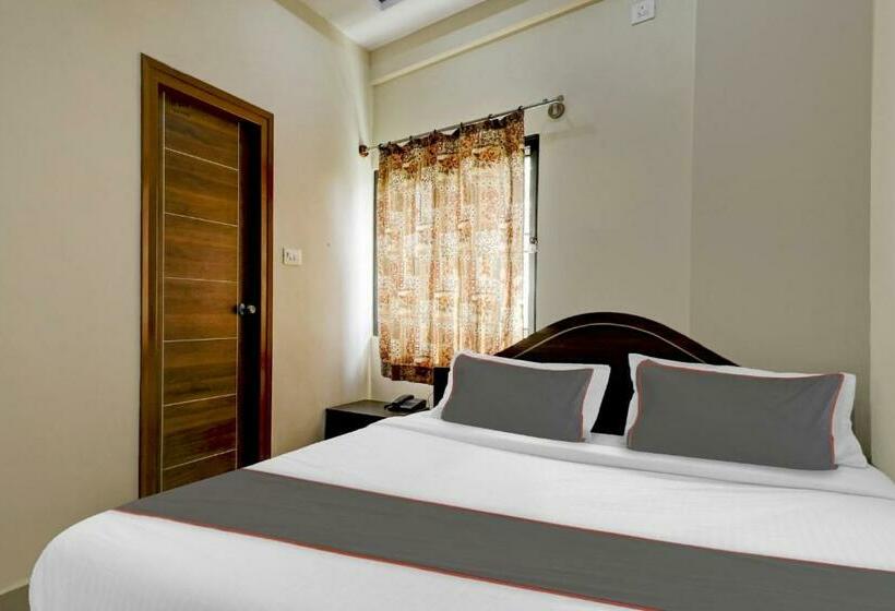 Standard Room, O Canton