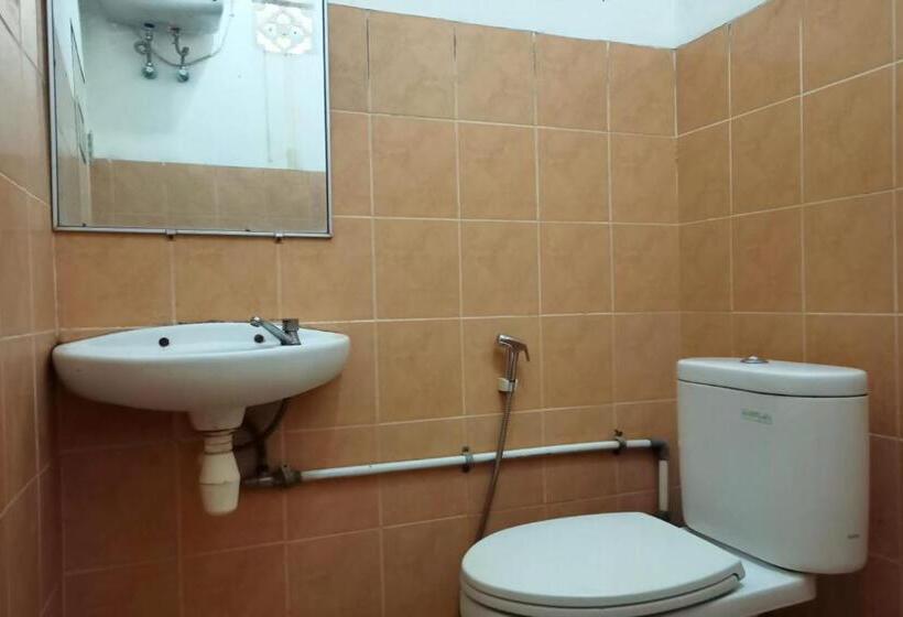 Номер Стандарт Индивидуальный, Oyo 92041 Borneo