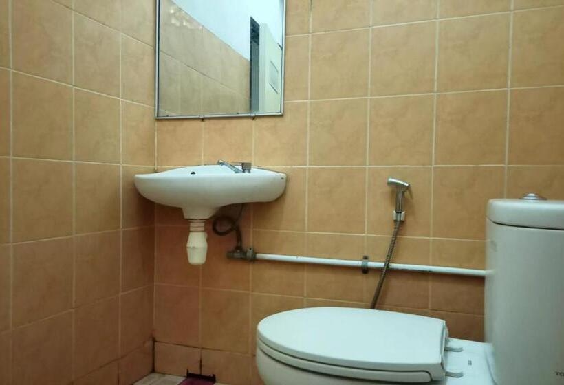 Номер Стандарт Индивидуальный, Oyo 92041 Borneo