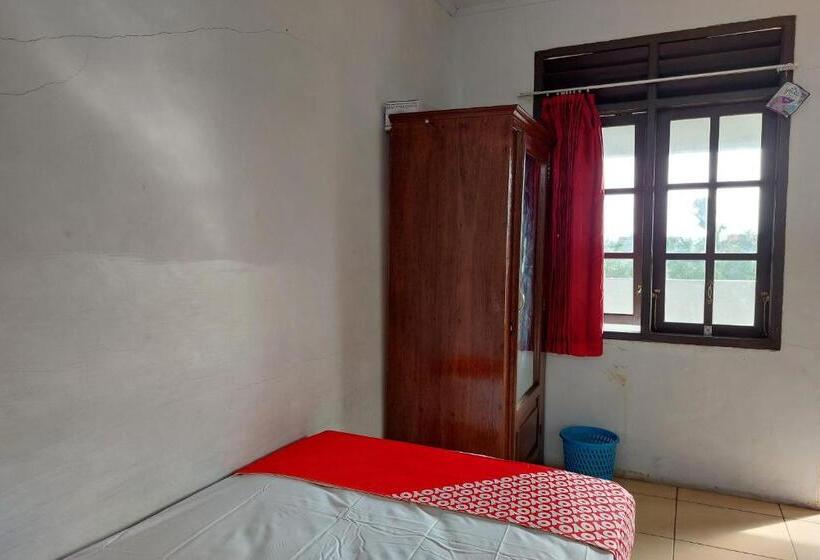 Номер Стандарт Индивидуальный, Oyo 92041 Borneo