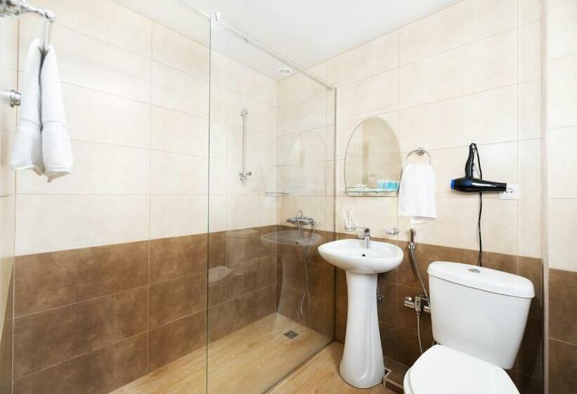 スタンダードルーム, Kompozitor Hotel Dilijan