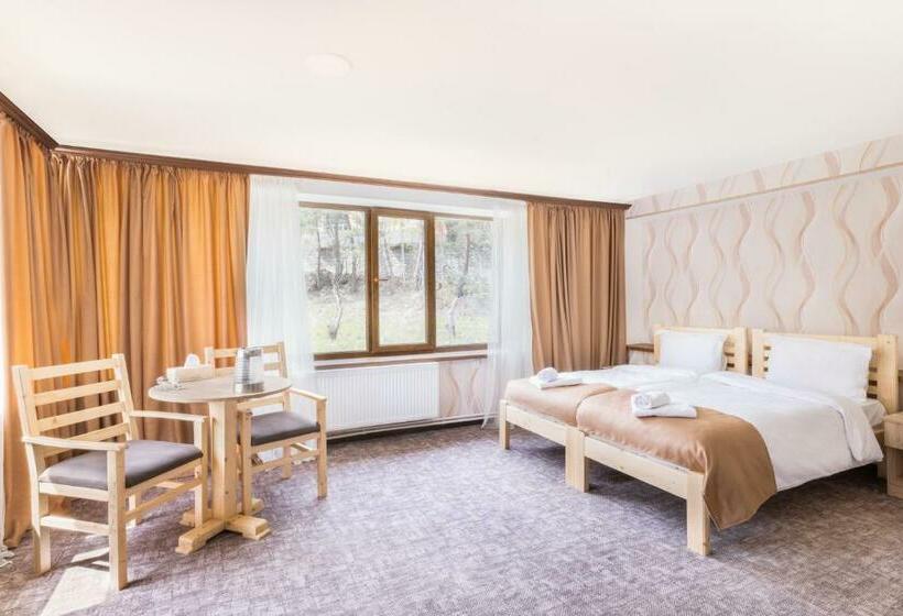 Семейный Номер, Kompozitor Hotel Dilijan