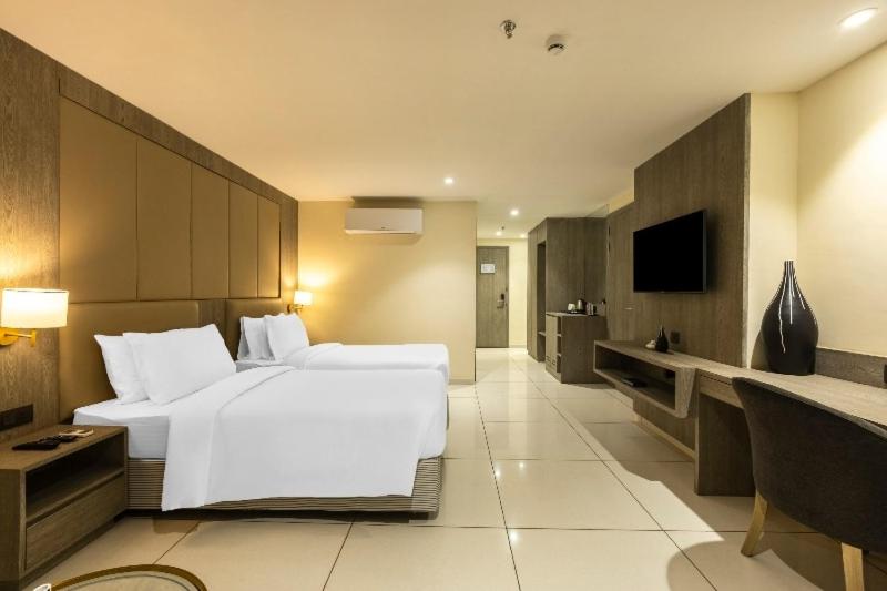 חדר סופריור לשלושה, Sunday Hotel Vadodara