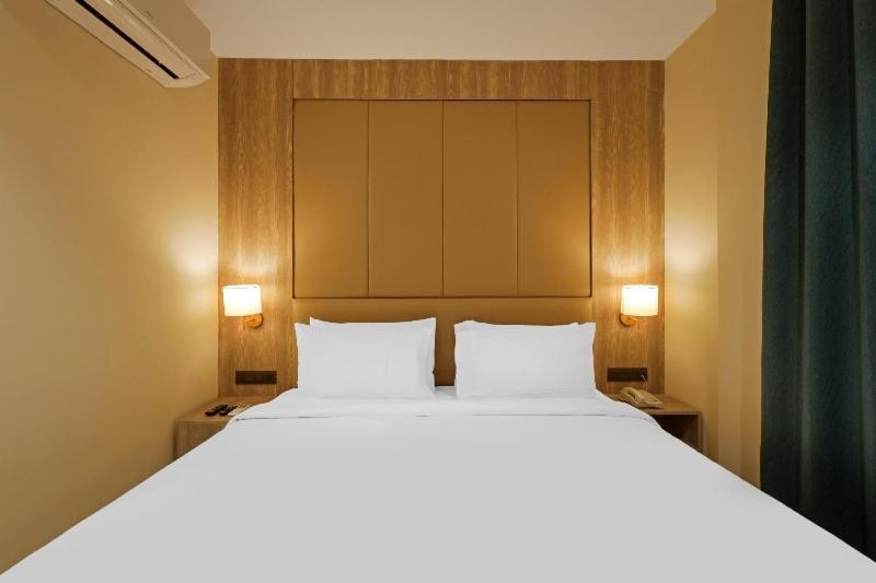 Трехместный Номер Классика, Sunday Hotel Vadodara