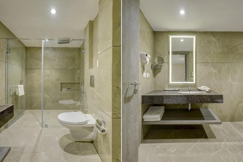 디럭스 트리플 룸, Sunday Hotel Vadodara