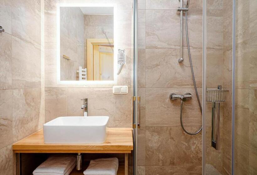 스탠다드 발코니 룸, Villa Taternik By Golden Apartments