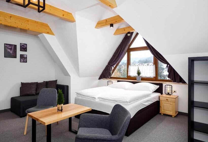 스탠다드 트리플 발코니 룸, Villa Taternik By Golden Apartments