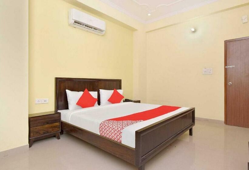 トリプルクラシックルーム, O Albert